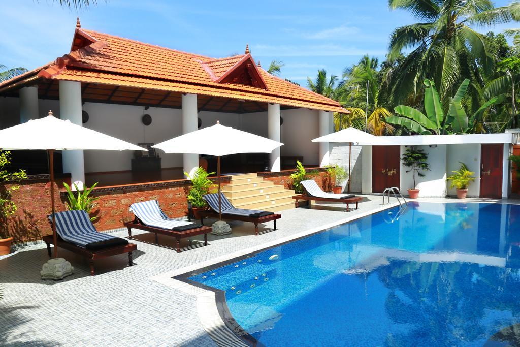 Chakra Ayurvedic Resort Kovalam Exterior photo