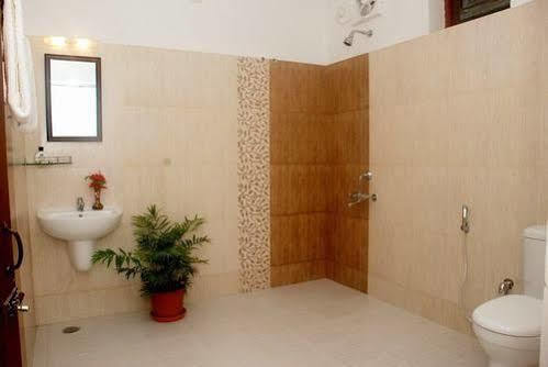 Chakra Ayurvedic Resort Kovalam Exterior photo